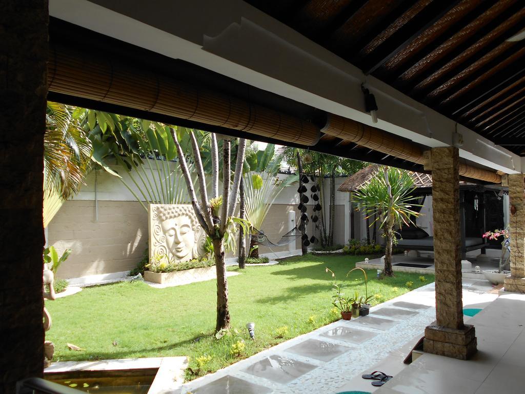 La Bella Vita Residence Seminyak Rum bild