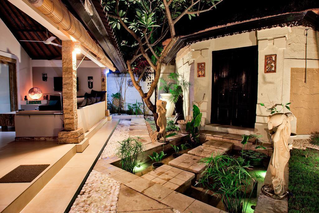 La Bella Vita Residence Seminyak Exteriör bild